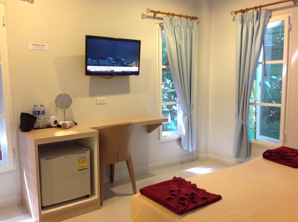 Sandy House Rawai Dış mekan fotoğraf